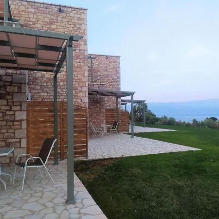 Stone Bay Houses In Messinia Kalamaki Beach Area Chrani Esterno foto